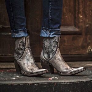 Old Gringo Gray and Cream Ankle Boots with Western Flair